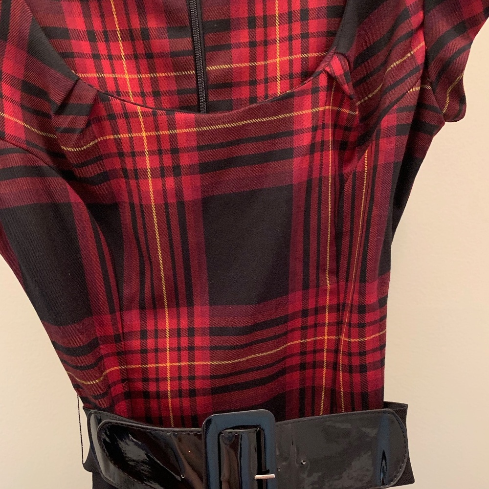 Red Plaid Sheath Dress with Black Patent Belt M